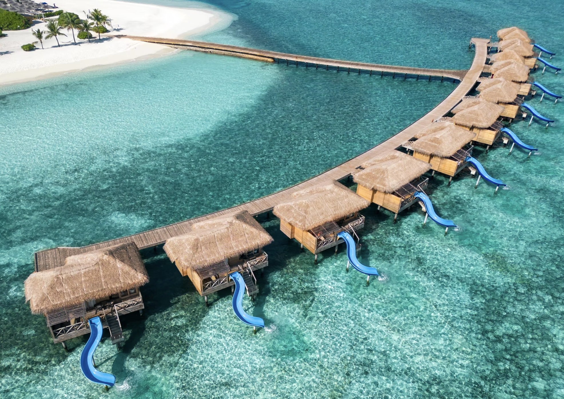 Aqua Suite with Slide